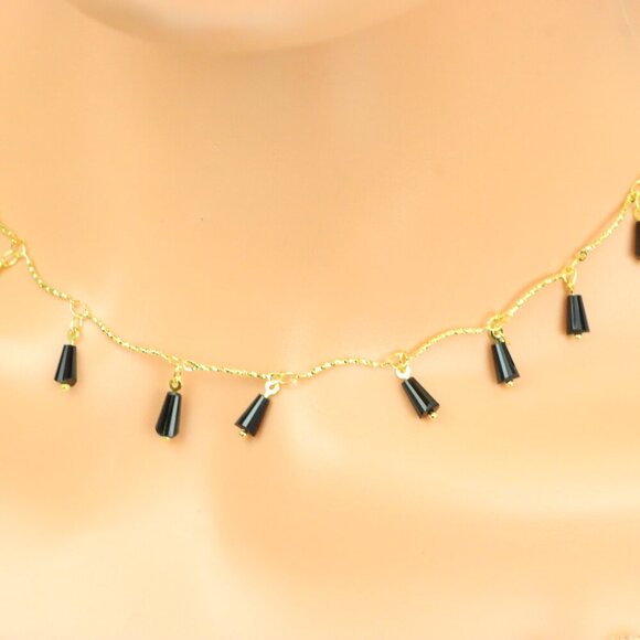 "Minimalist Necklace – Timeless, Elegant Jewelry for Her, MAR091147 - Picture 10 of 10